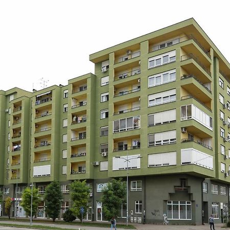 Apartment Promenada 30 โนวีซาด ภายนอก รูปภาพ