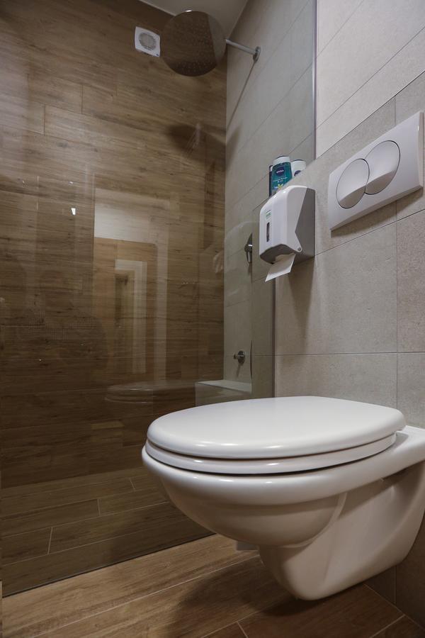 Apartment Promenada 30 โนวีซาด ภายนอก รูปภาพ