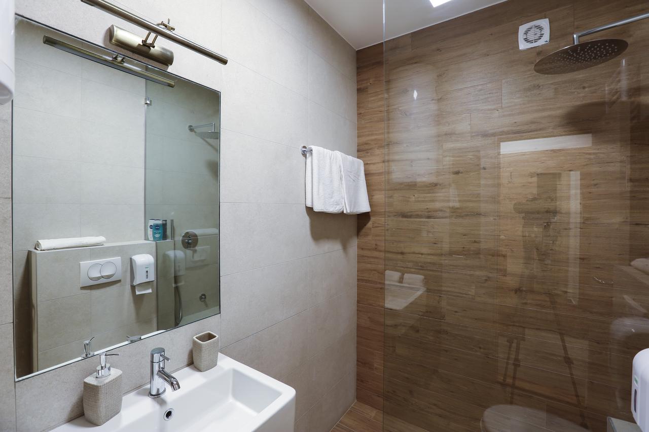 Apartment Promenada 30 โนวีซาด ภายนอก รูปภาพ